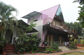Koyna Agro Tourism, Tapola